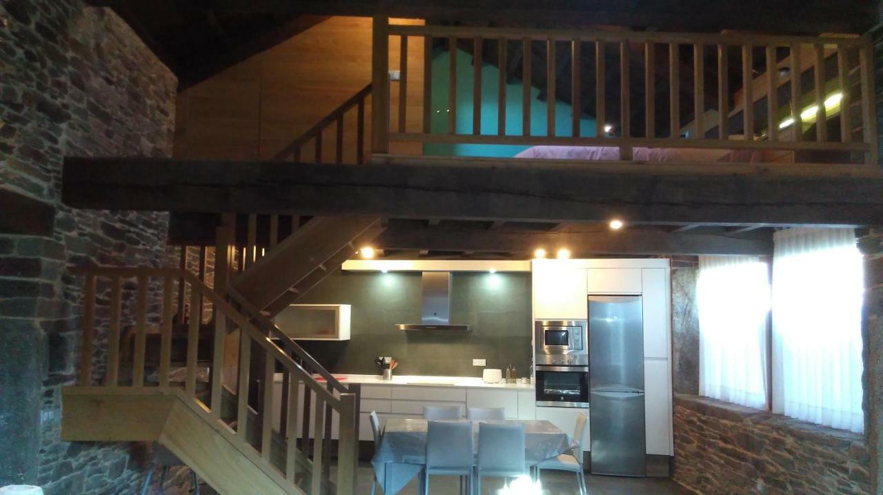 Casa Do Grilo Guest House Monfero Ngoại thất bức ảnh
