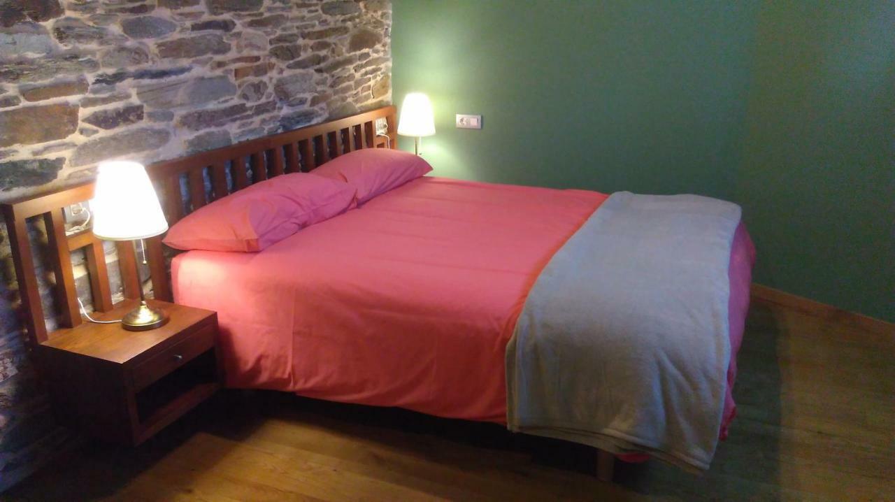 Casa Do Grilo Guest House Monfero Ngoại thất bức ảnh