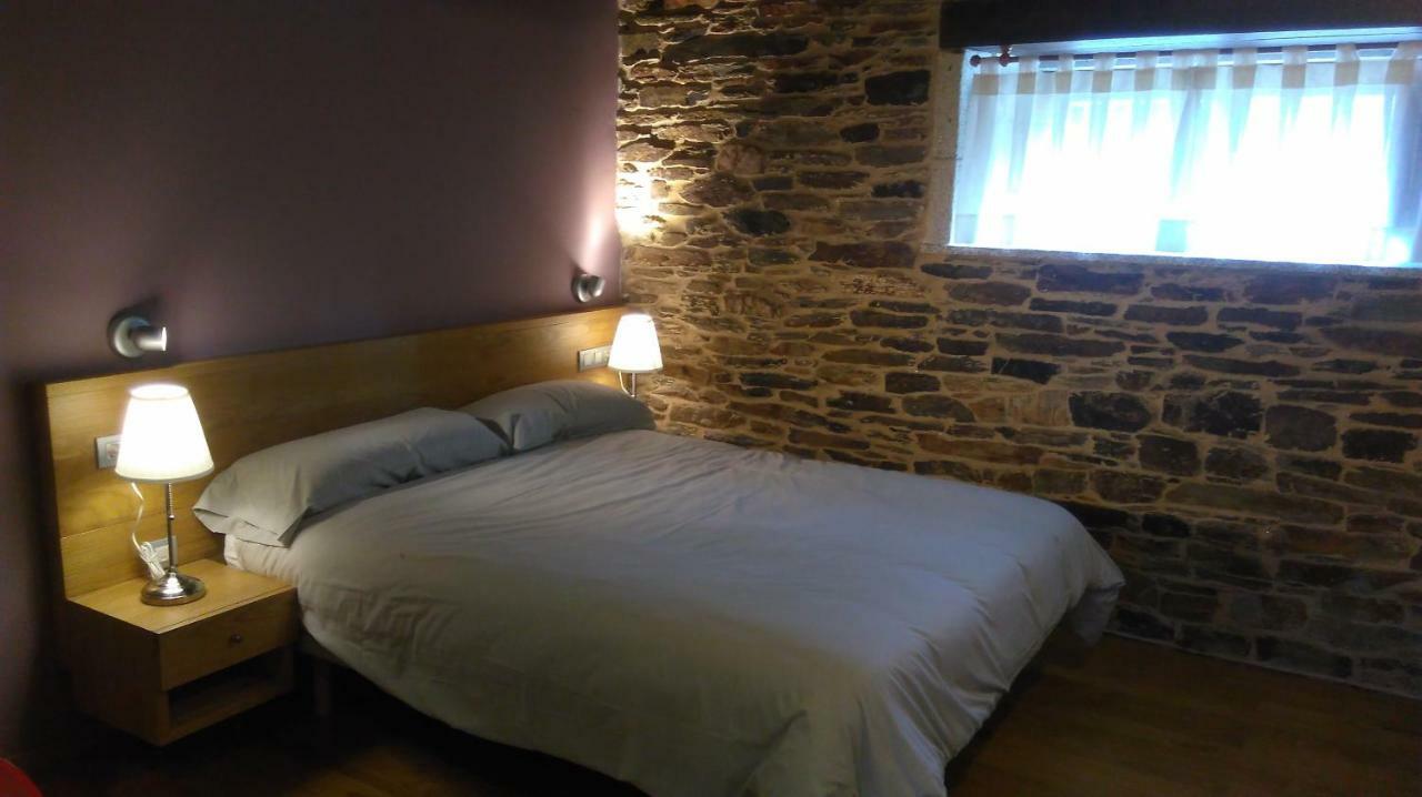 Casa Do Grilo Guest House Monfero Ngoại thất bức ảnh