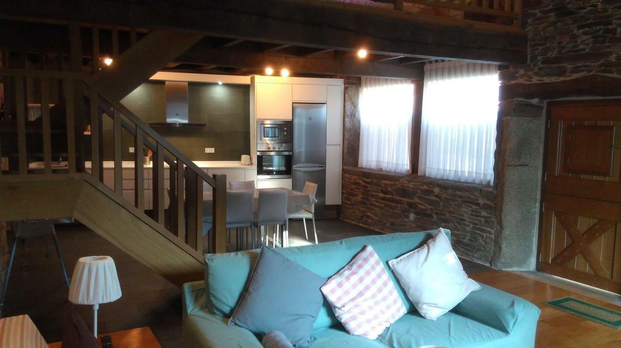 Casa Do Grilo Guest House Monfero Ngoại thất bức ảnh