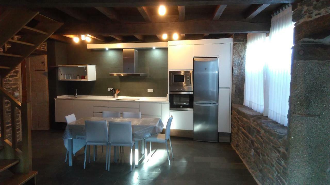 Casa Do Grilo Guest House Monfero Ngoại thất bức ảnh